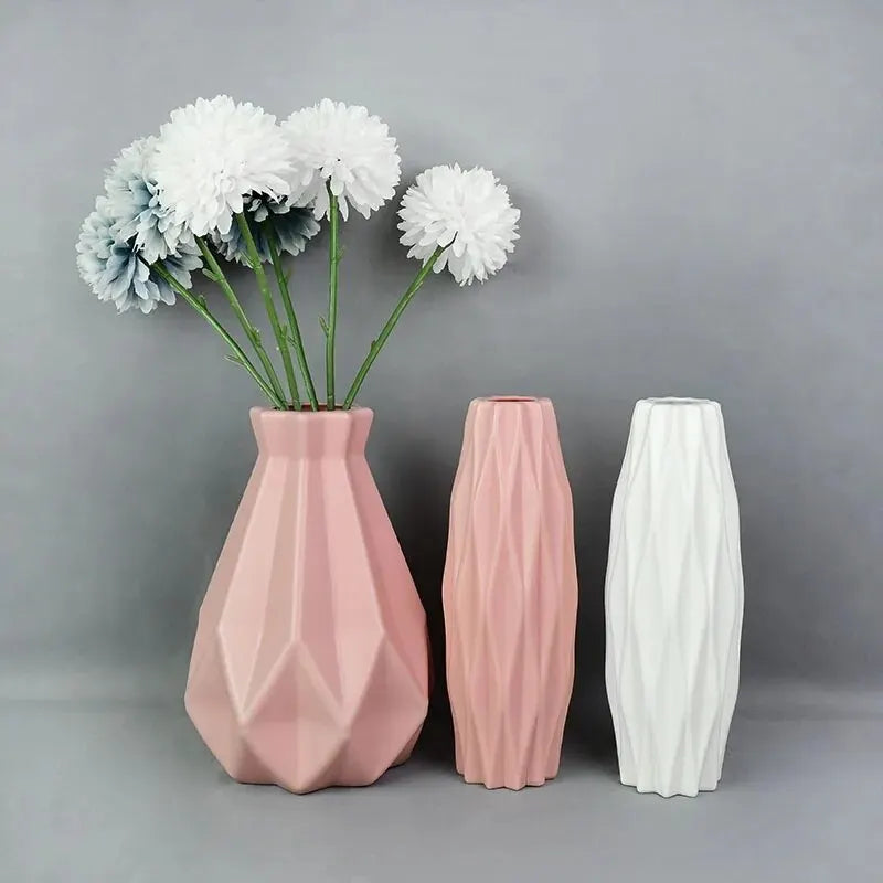 Jarrón Moderno para Flores – Estilo Nórdico en Blanco, Rosa y Azul