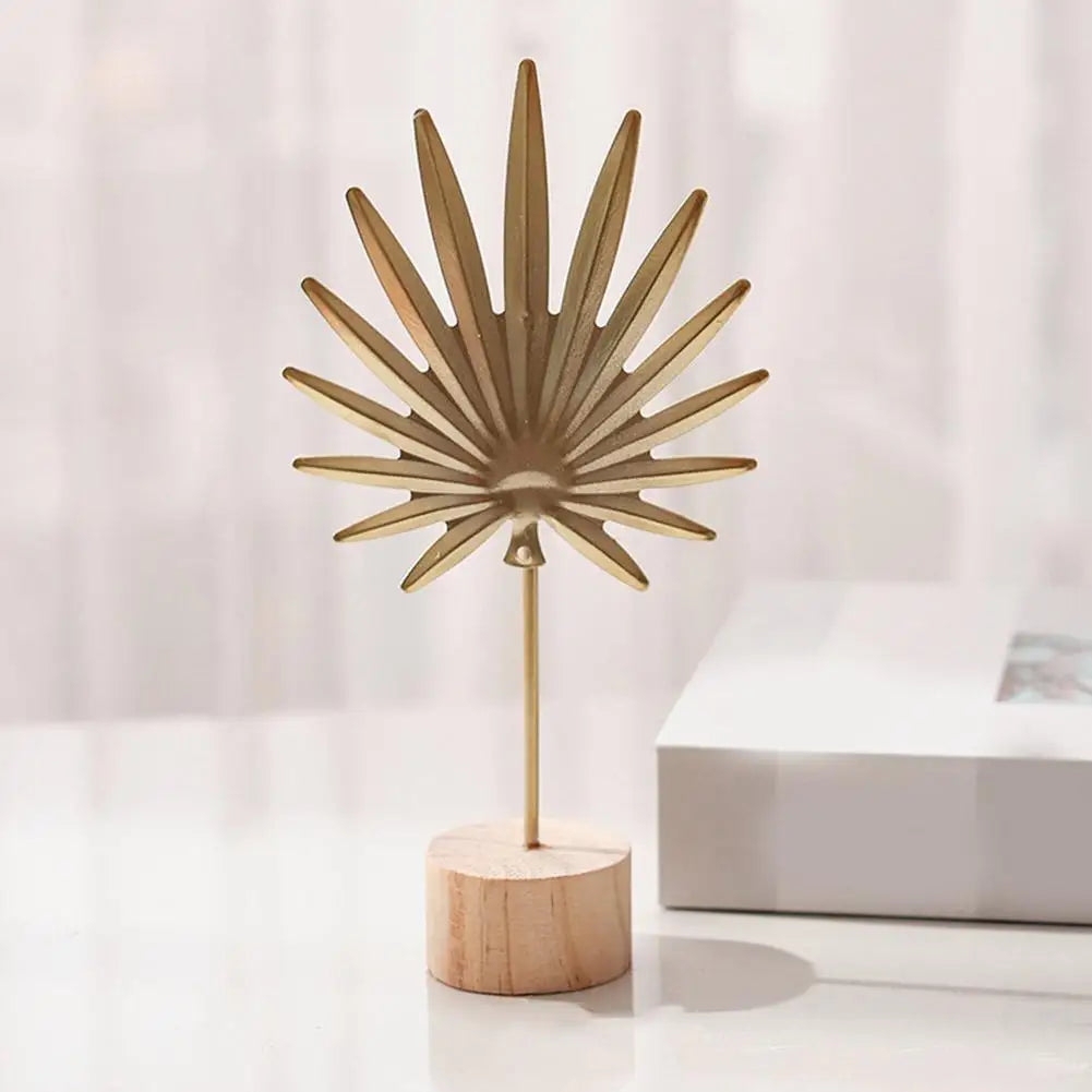 Jarrón Nórdico de Metal de Lujo – Decoración Creativa para el Hogar