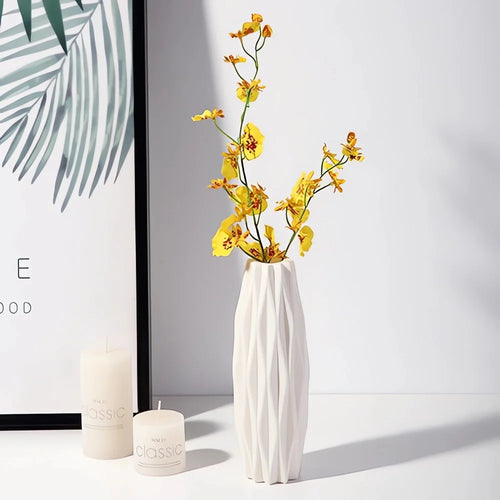 Jarrón de Plástico Nórdico Pequeño – Maceta Decorativa para Flores